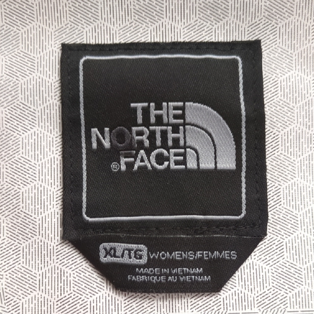Women's XL North Face HyVent 2.5L Venture Jacket - Picture 5 of 7